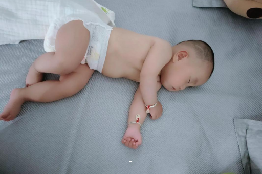 普洱宝宝短发型女